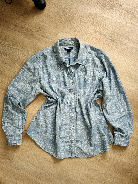 Lands End Denim Shirt L Petite Paisley Bandana Print Oversized Western Boho - Picture 6 of 7